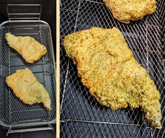 Tenders de poulet croustillants cuits à l'Air Fryer sur une grille